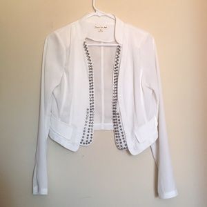 Stylish White Cardigan